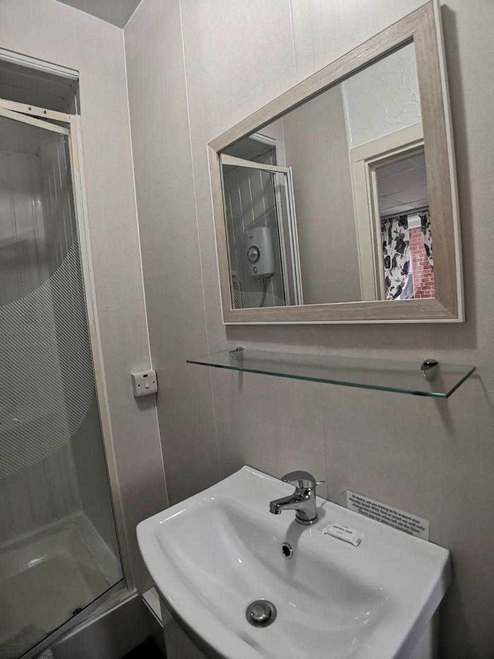 The Hopton Hotel ブラックプール エクステリア 写真